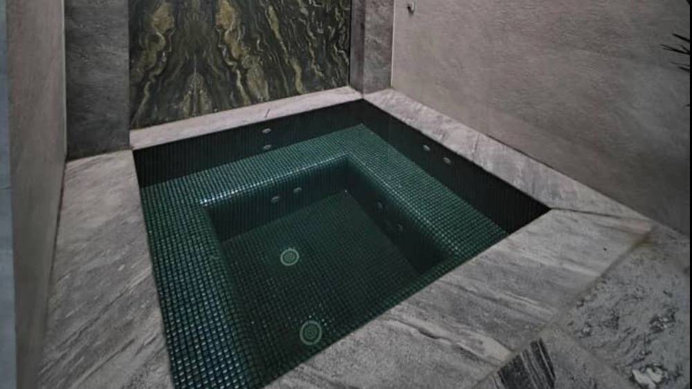 پخش و فروش سرامیک استخری رویال گرانیت در اصفهان